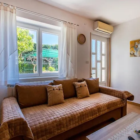 Amazing In W/ Wifi And 2 Bedrooms *